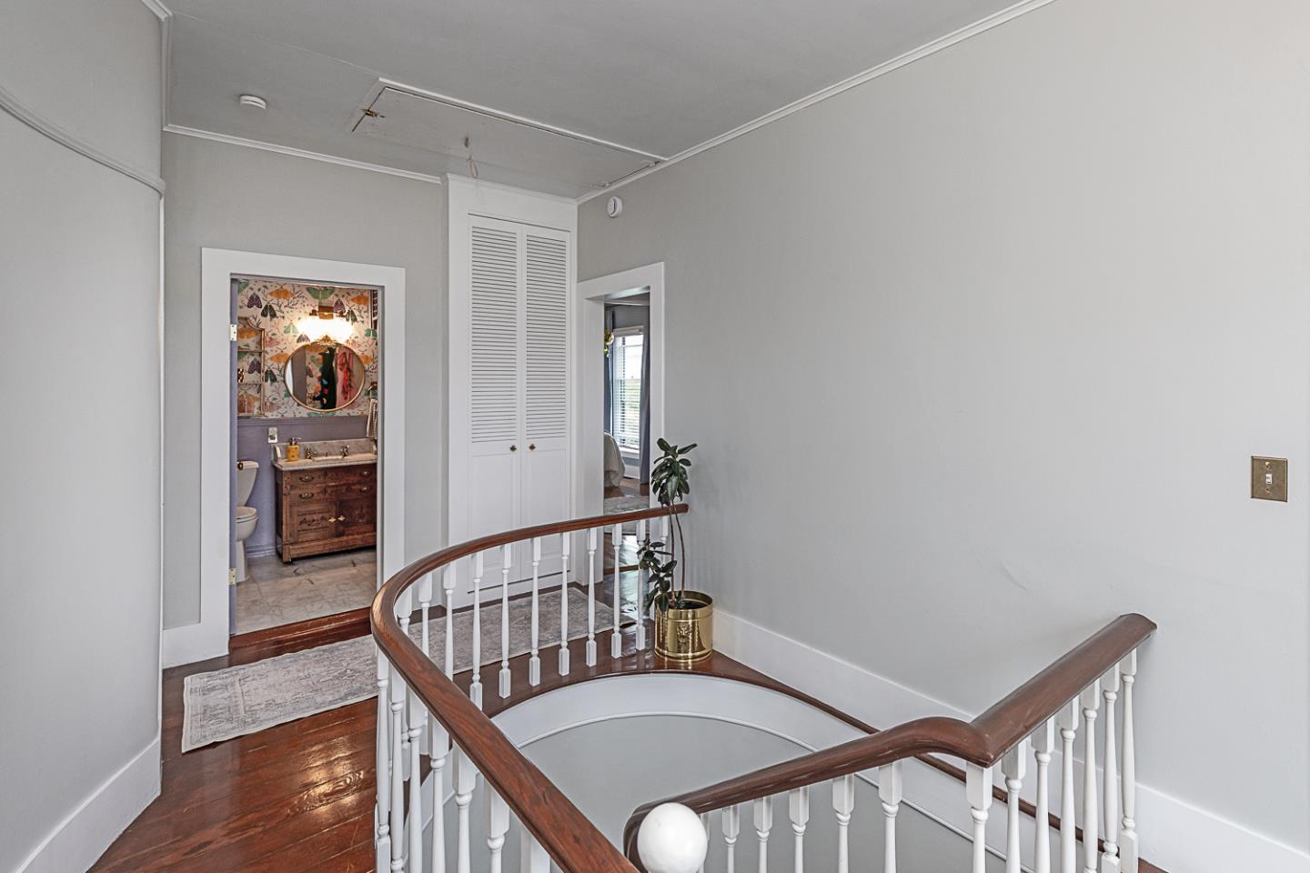 Detail Gallery Image 31 of 55 For 543 Spruce Ave, Pacific Grove,  CA 93950 - 4 Beds | 3 Baths