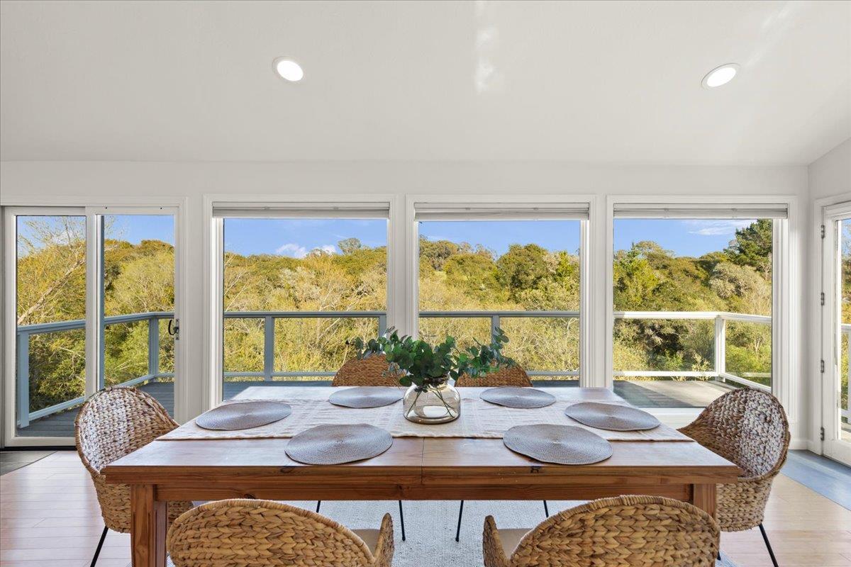 Detail Gallery Image 10 of 60 For 304 Harbor Dr, Santa Cruz,  CA 95062 - – Beds | – Baths
