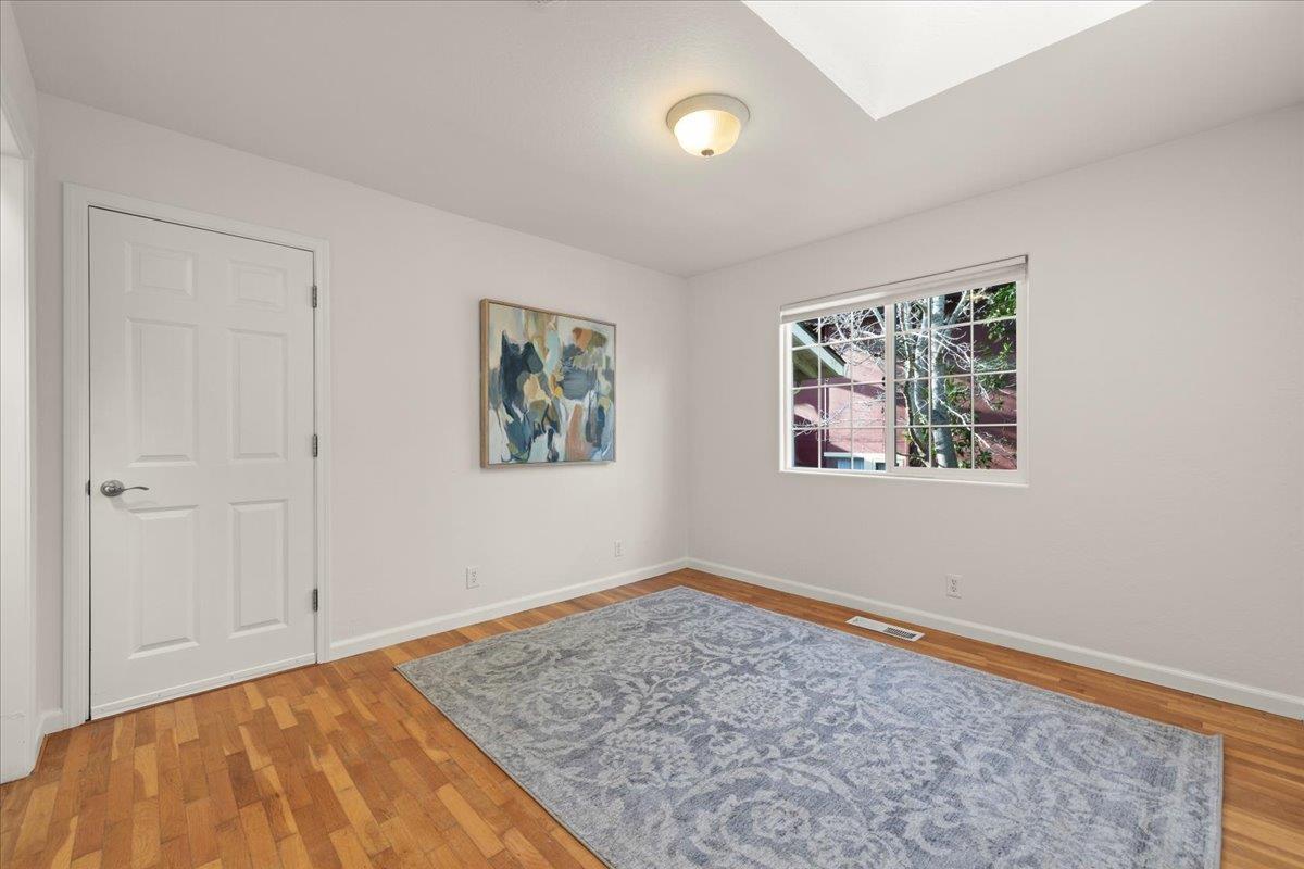 Detail Gallery Image 23 of 60 For 304 Harbor Dr, Santa Cruz,  CA 95062 - – Beds | – Baths