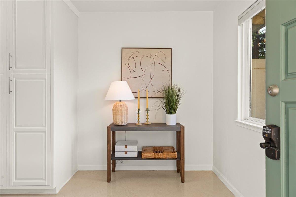 Detail Gallery Image 3 of 60 For 304 Harbor Dr, Santa Cruz,  CA 95062 - – Beds | – Baths