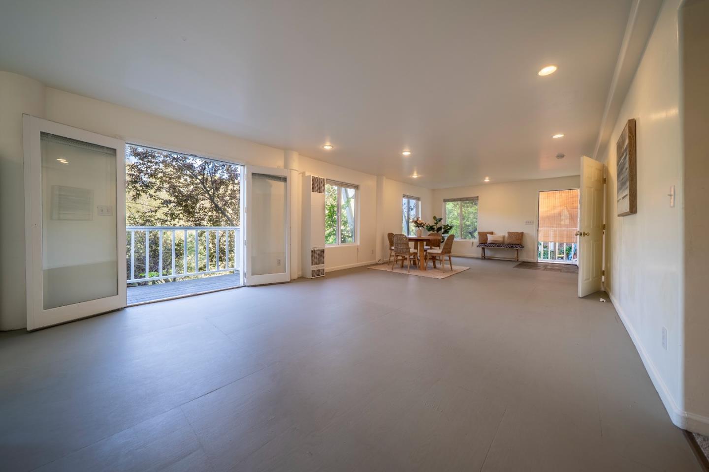 Detail Gallery Image 39 of 60 For 304 Harbor Dr, Santa Cruz,  CA 95062 - – Beds | – Baths