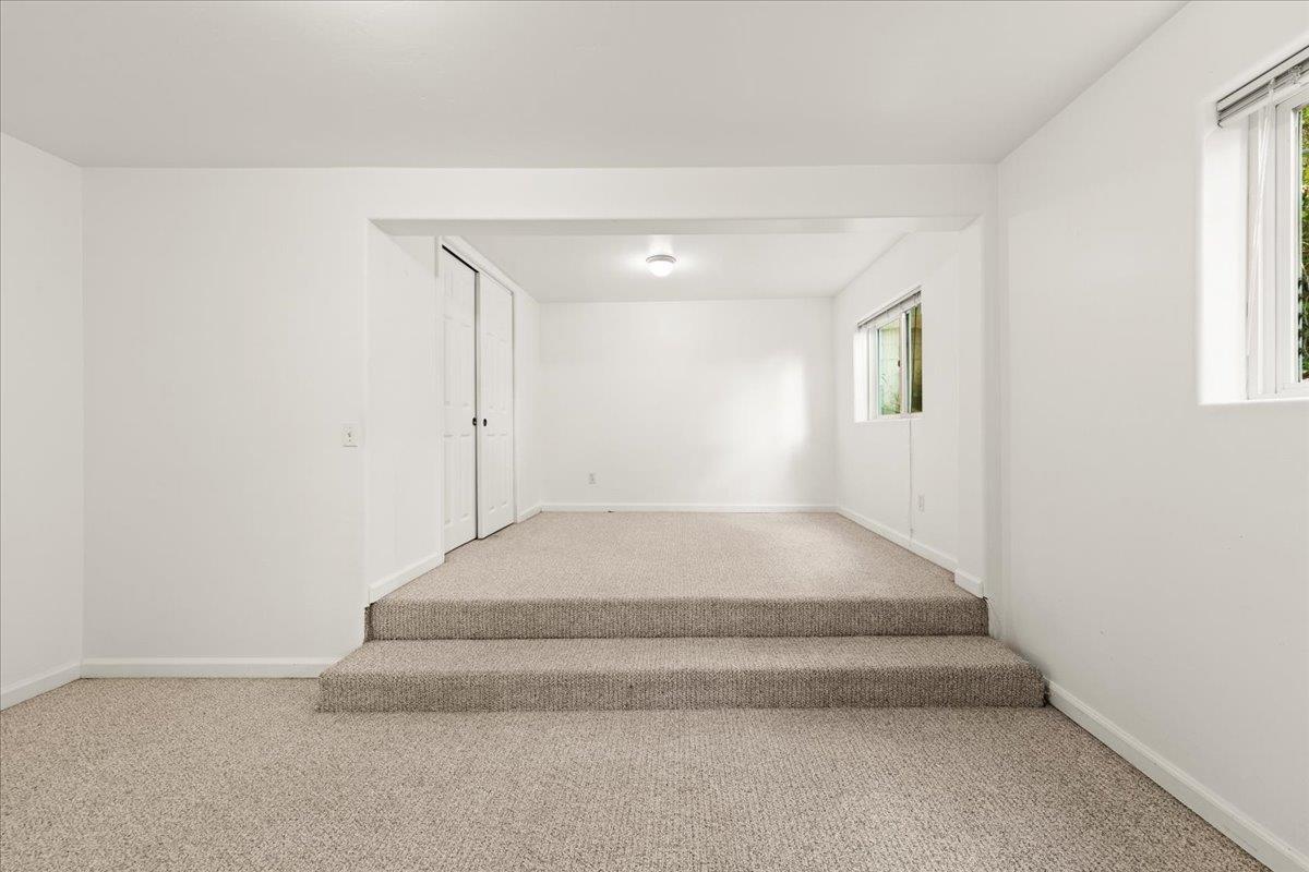 Detail Gallery Image 45 of 60 For 304 Harbor Dr, Santa Cruz,  CA 95062 - – Beds | – Baths