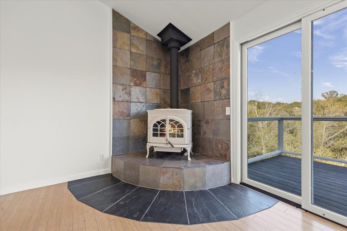 Detail Gallery Image 9 of 60 For 304 Harbor Dr, Santa Cruz,  CA 95062 - – Beds | – Baths