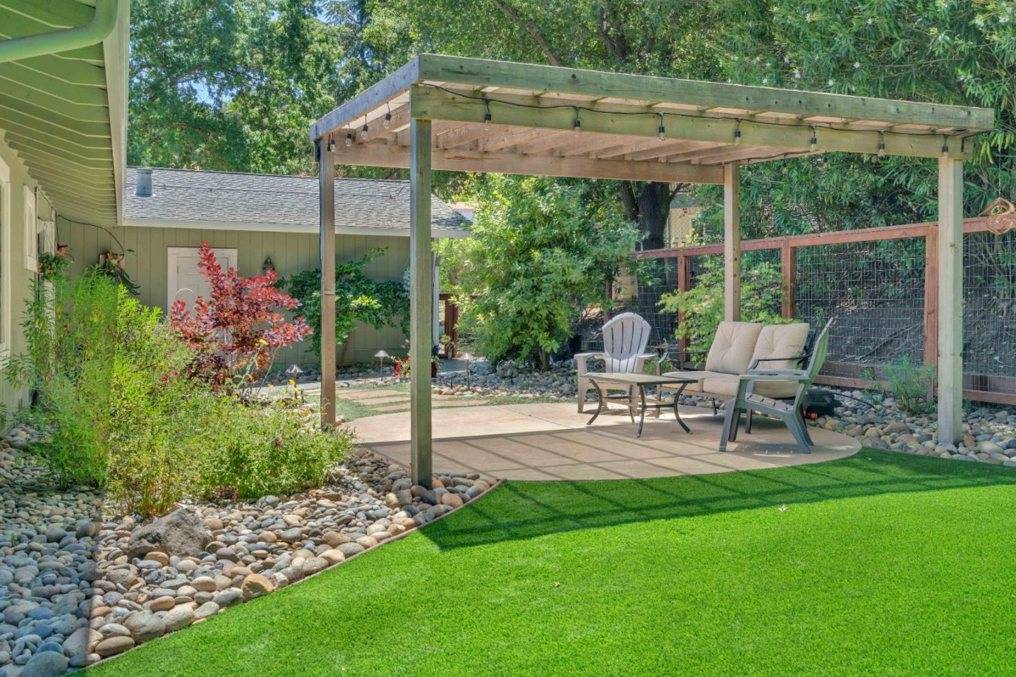 Detail Gallery Image 46 of 93 For 3480 White Oak Ct, Morgan Hill,  CA 95037 - 4 Beds | 2/1 Baths