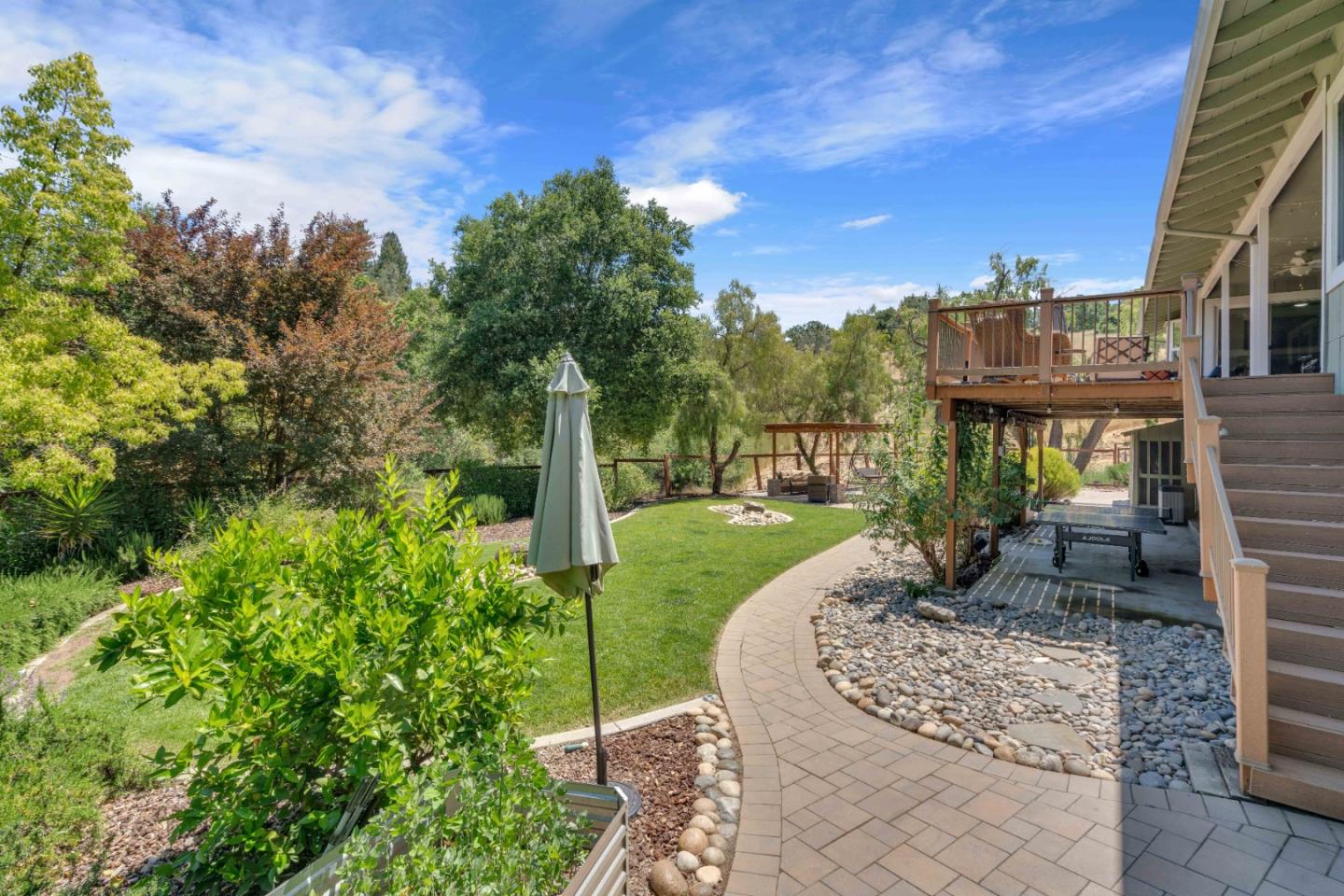 Detail Gallery Image 51 of 93 For 3480 White Oak Ct, Morgan Hill,  CA 95037 - 4 Beds | 2/1 Baths