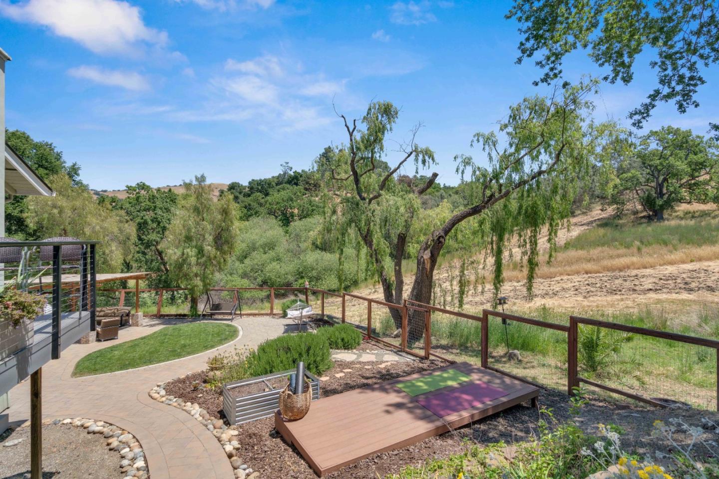 Detail Gallery Image 62 of 93 For 3480 White Oak Ct, Morgan Hill,  CA 95037 - 4 Beds | 2/1 Baths