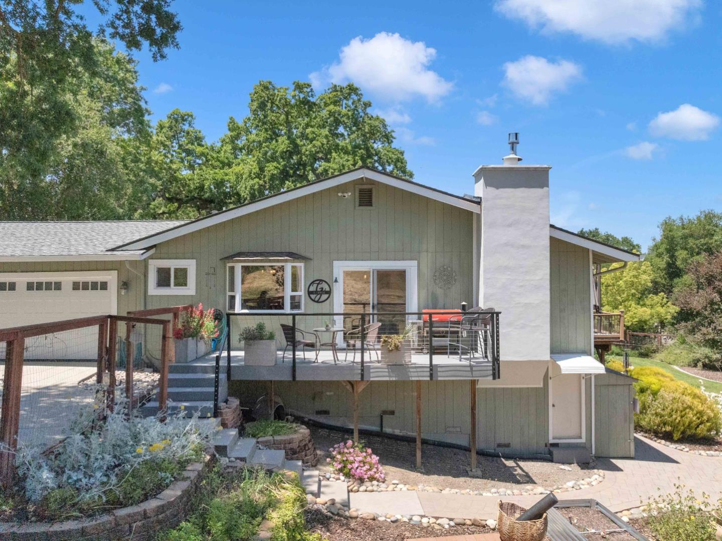 Detail Gallery Image 71 of 93 For 3480 White Oak Ct, Morgan Hill,  CA 95037 - 4 Beds | 2/1 Baths