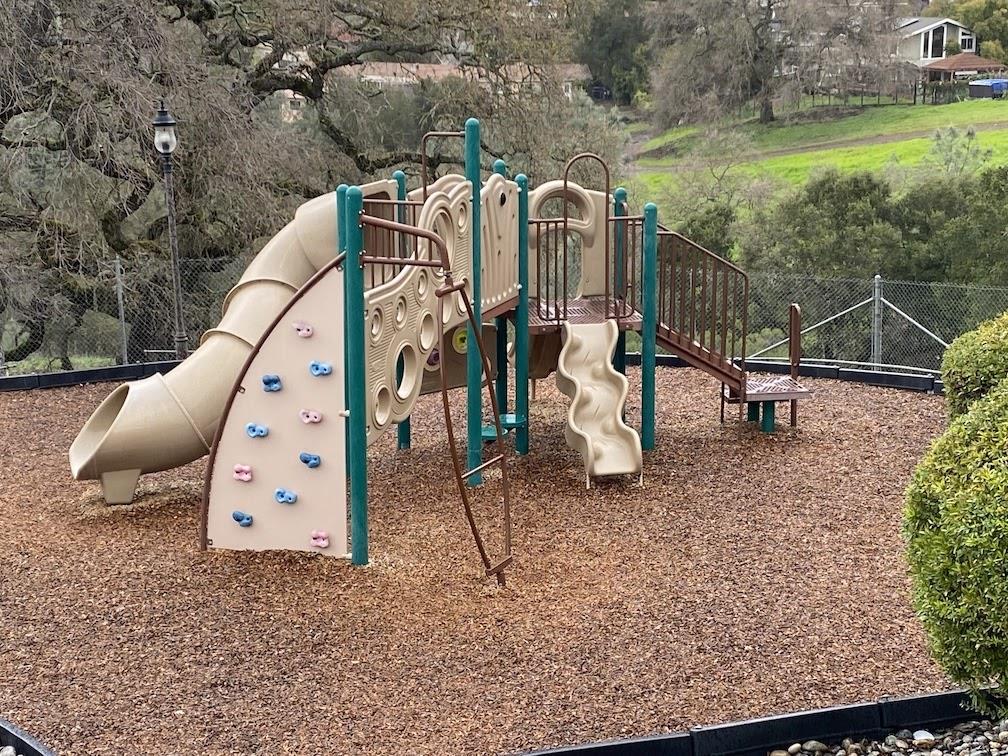 Detail Gallery Image 93 of 93 For 3480 White Oak Ct, Morgan Hill,  CA 95037 - 4 Beds | 2/1 Baths