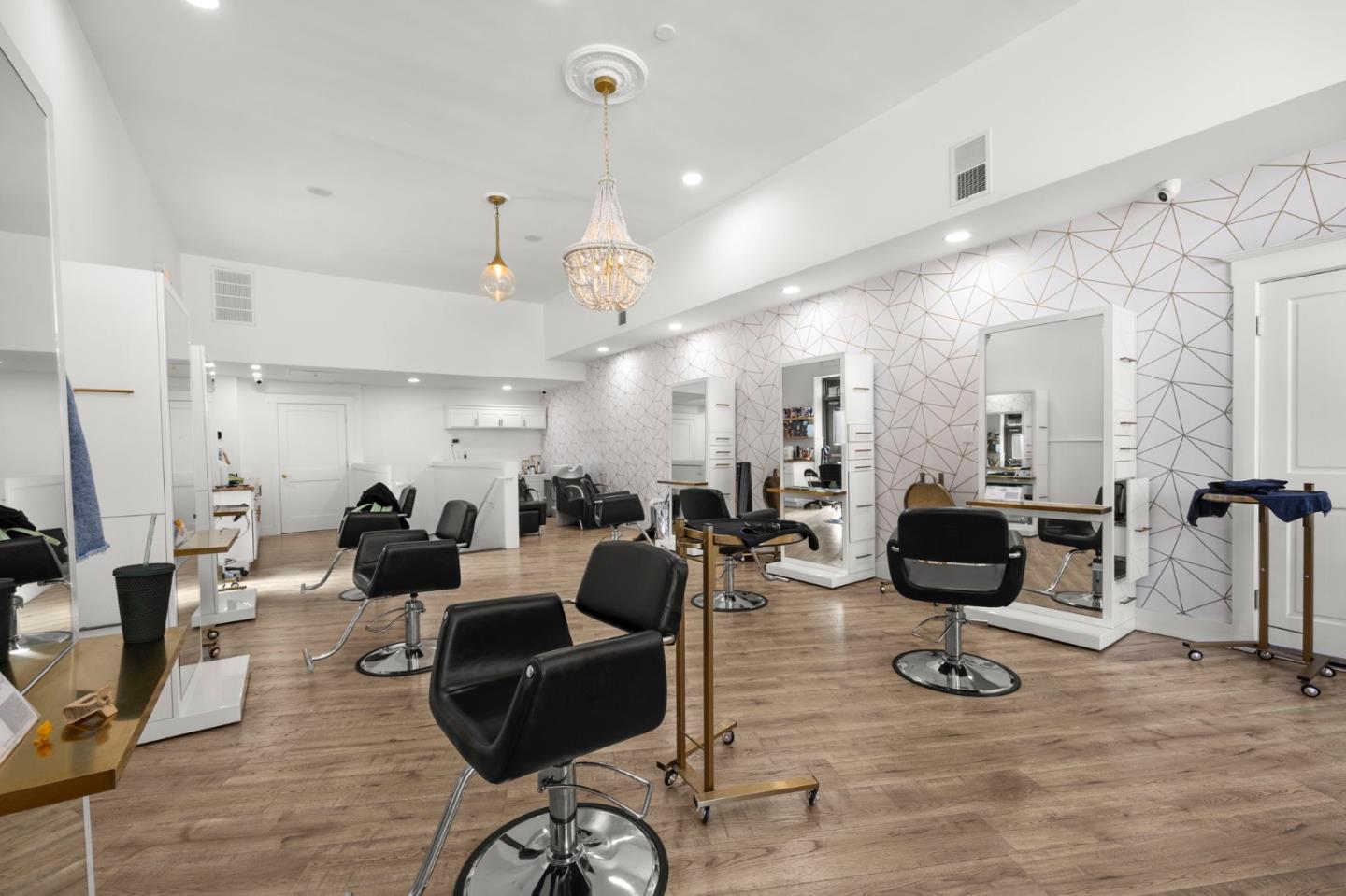 Detail Gallery Image 16 of 21 For 1 W Richmond Ave, Richmond,  CA 94801 - – Beds | – Baths