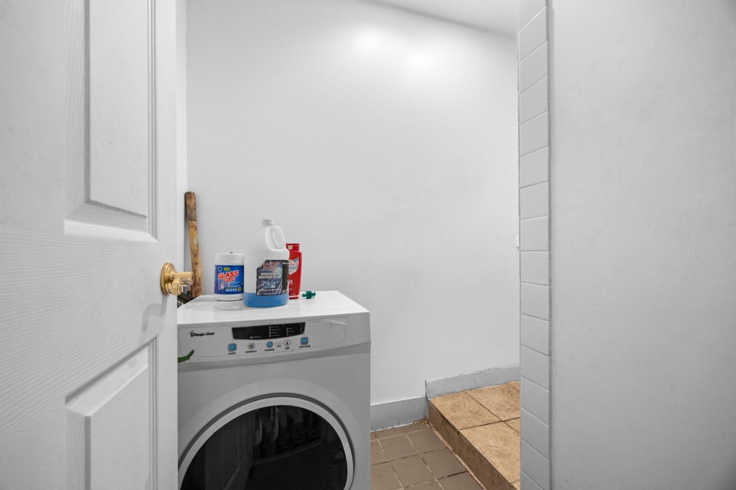 Detail Gallery Image 6 of 21 For 1 W Richmond Ave, Richmond,  CA 94801 - – Beds | – Baths