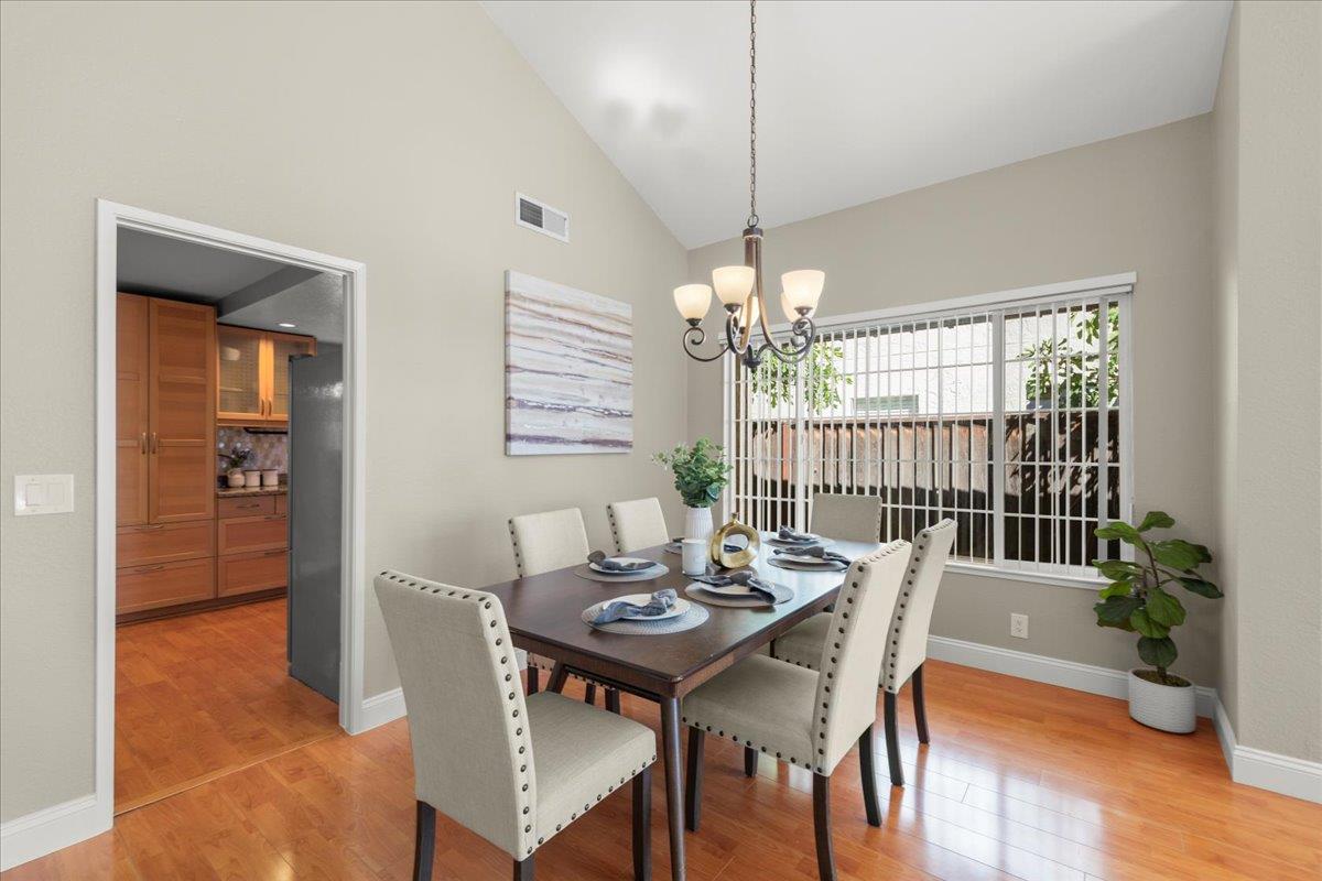 Detail Gallery Image 6 of 48 For 3121 Stevens Ct, San Jose,  CA 95148 - 4 Beds | 3 Baths