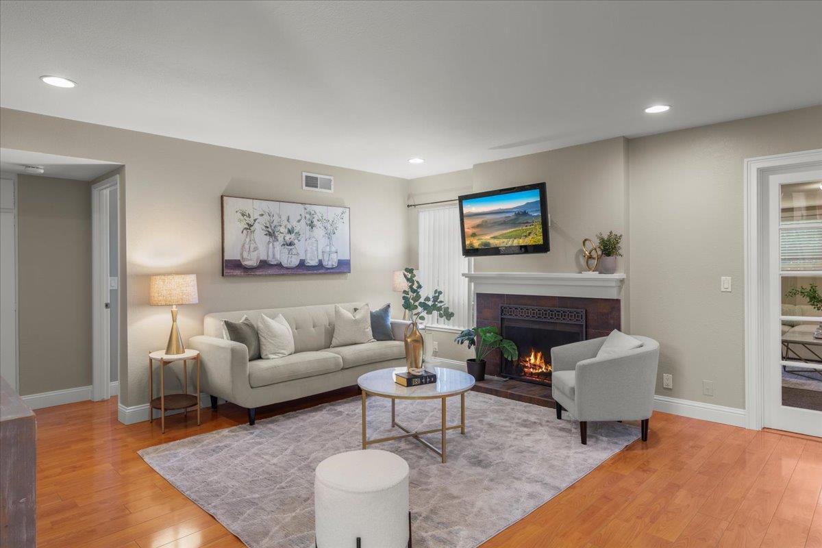 Detail Gallery Image 7 of 48 For 3121 Stevens Ct, San Jose,  CA 95148 - 4 Beds | 3 Baths