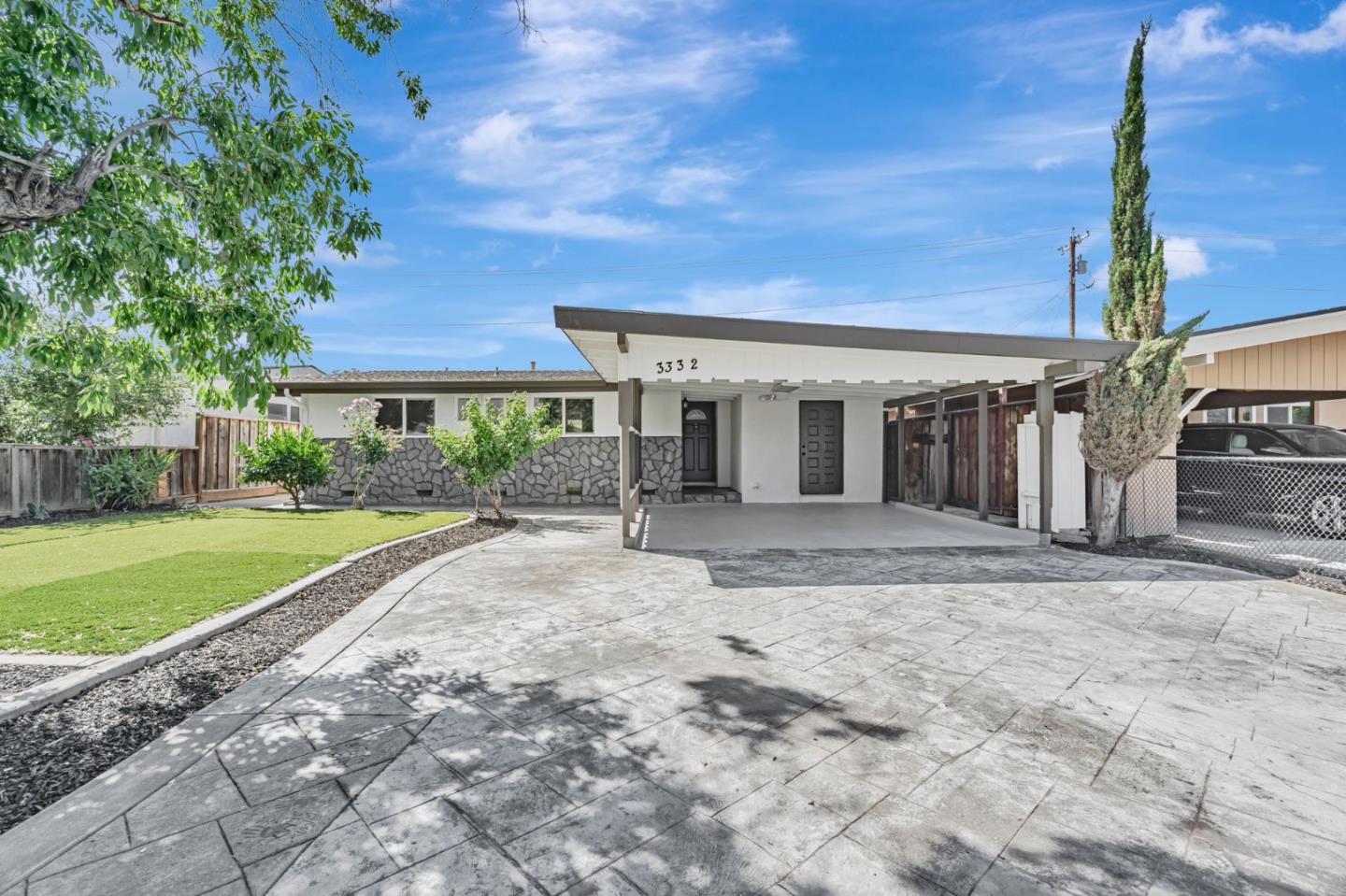 3332 Pepper Tree LN, San Jose CA 95127