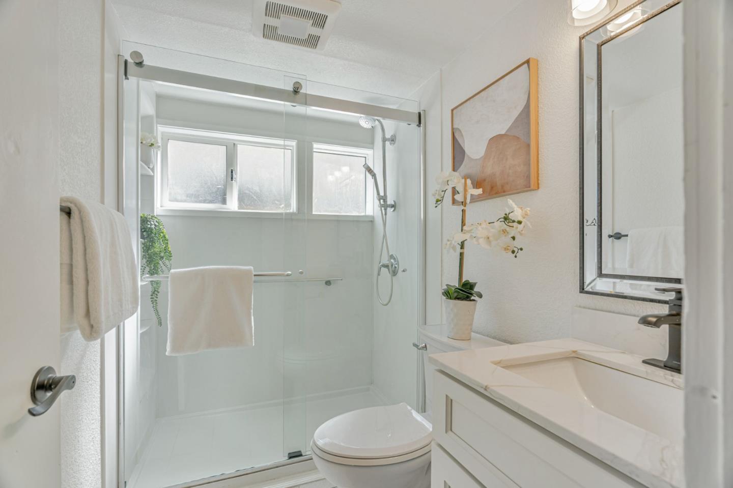 Detail Gallery Image 20 of 28 For 3332 Pepper Tree Ln, San Jose,  CA 95127 - 3 Beds | 1/1 Baths