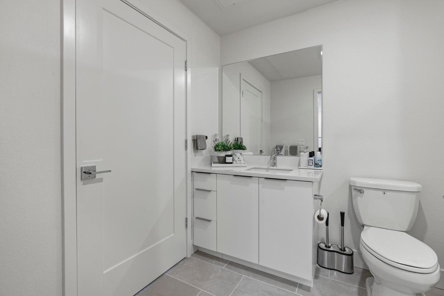 Detail Gallery Image 15 of 70 For 3698 Vision Cmn #318,  Fremont,  CA 94538 - 1 Beds | 1 Baths