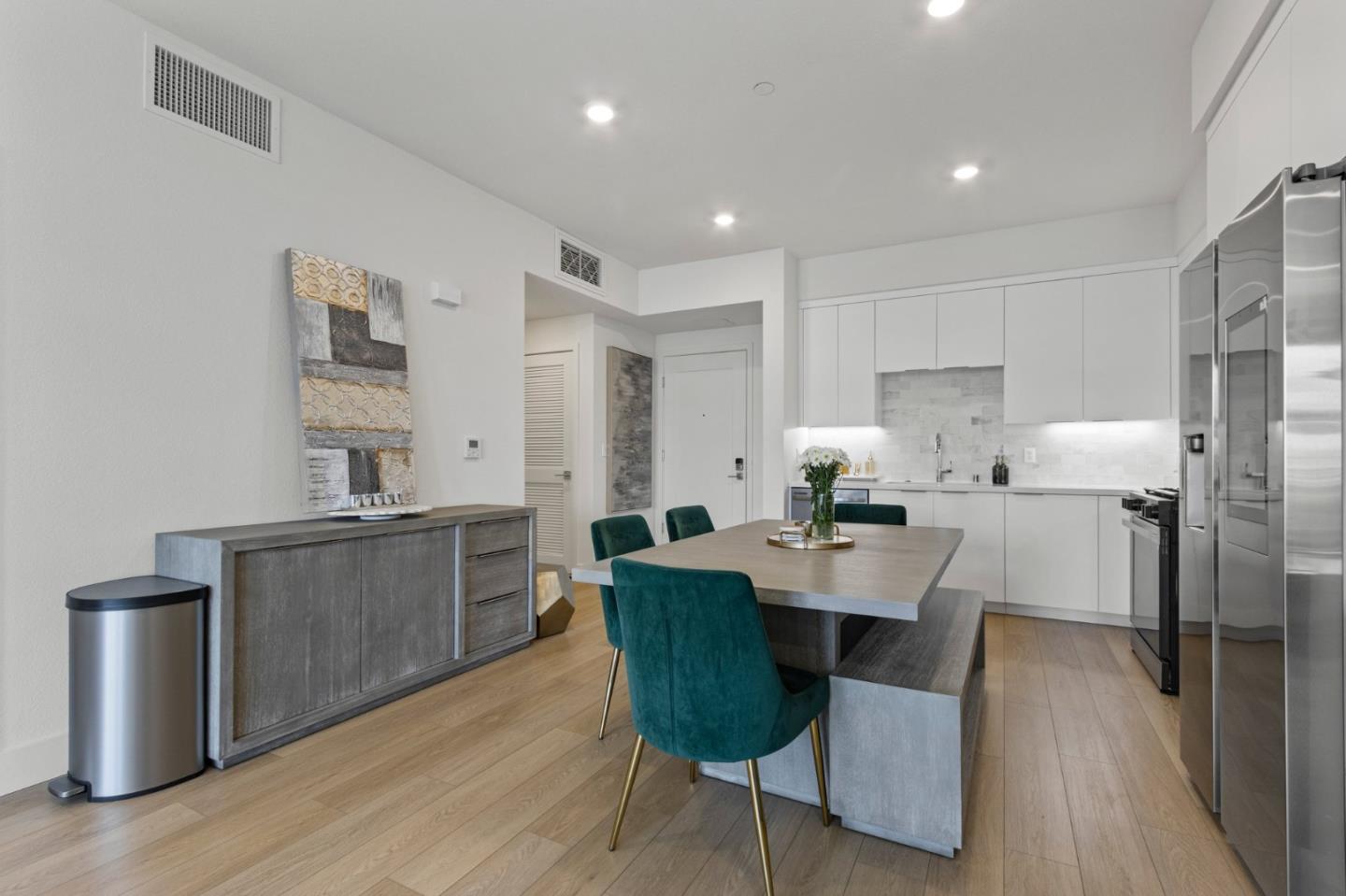 Detail Gallery Image 17 of 70 For 3698 Vision Cmn #318,  Fremont,  CA 94538 - 1 Beds | 1 Baths