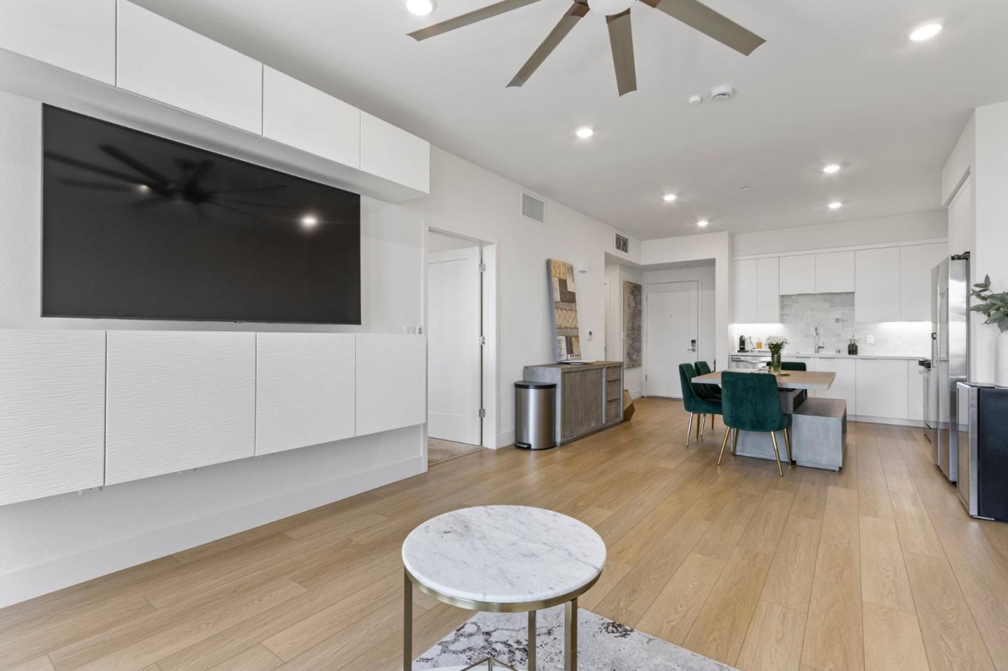 Detail Gallery Image 25 of 70 For 3698 Vision Cmn #318,  Fremont,  CA 94538 - 1 Beds | 1 Baths