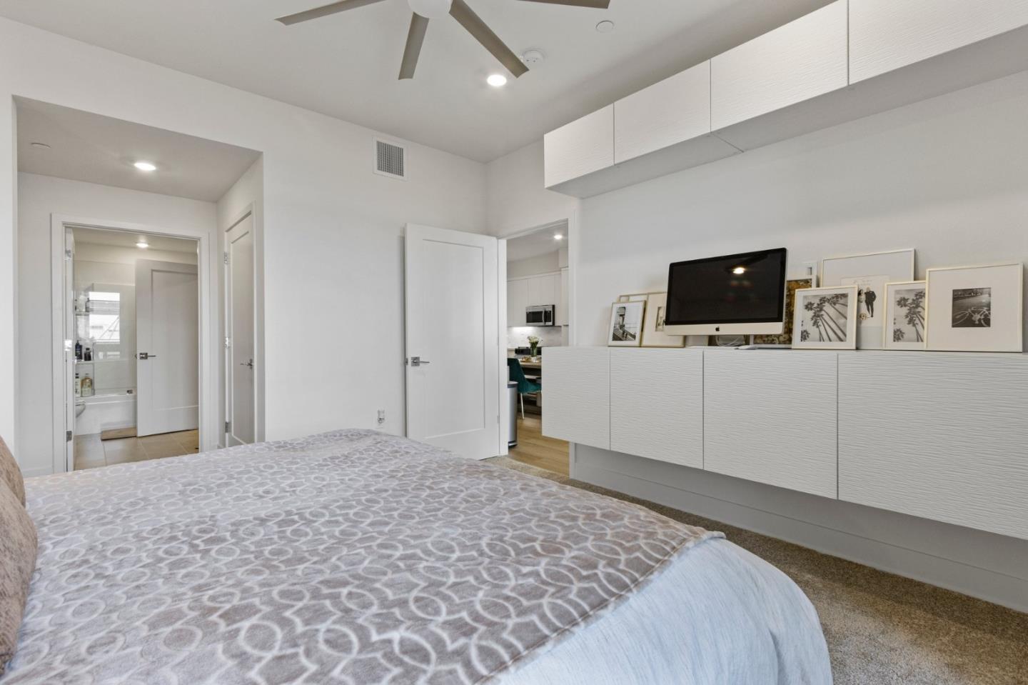 Detail Gallery Image 32 of 70 For 3698 Vision Cmn #318,  Fremont,  CA 94538 - 1 Beds | 1 Baths