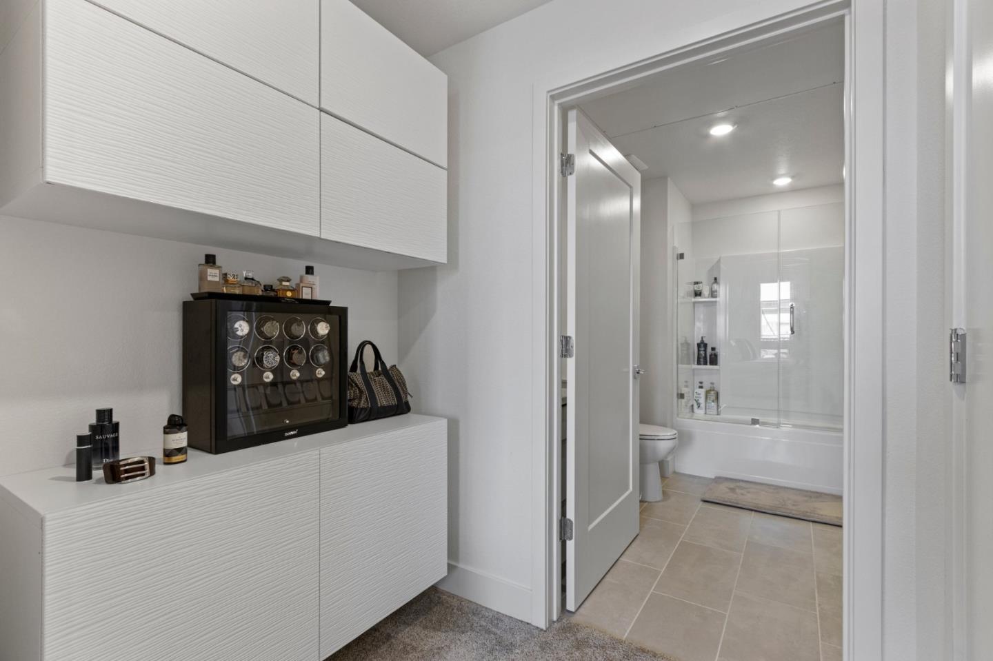 Detail Gallery Image 34 of 70 For 3698 Vision Cmn #318,  Fremont,  CA 94538 - 1 Beds | 1 Baths