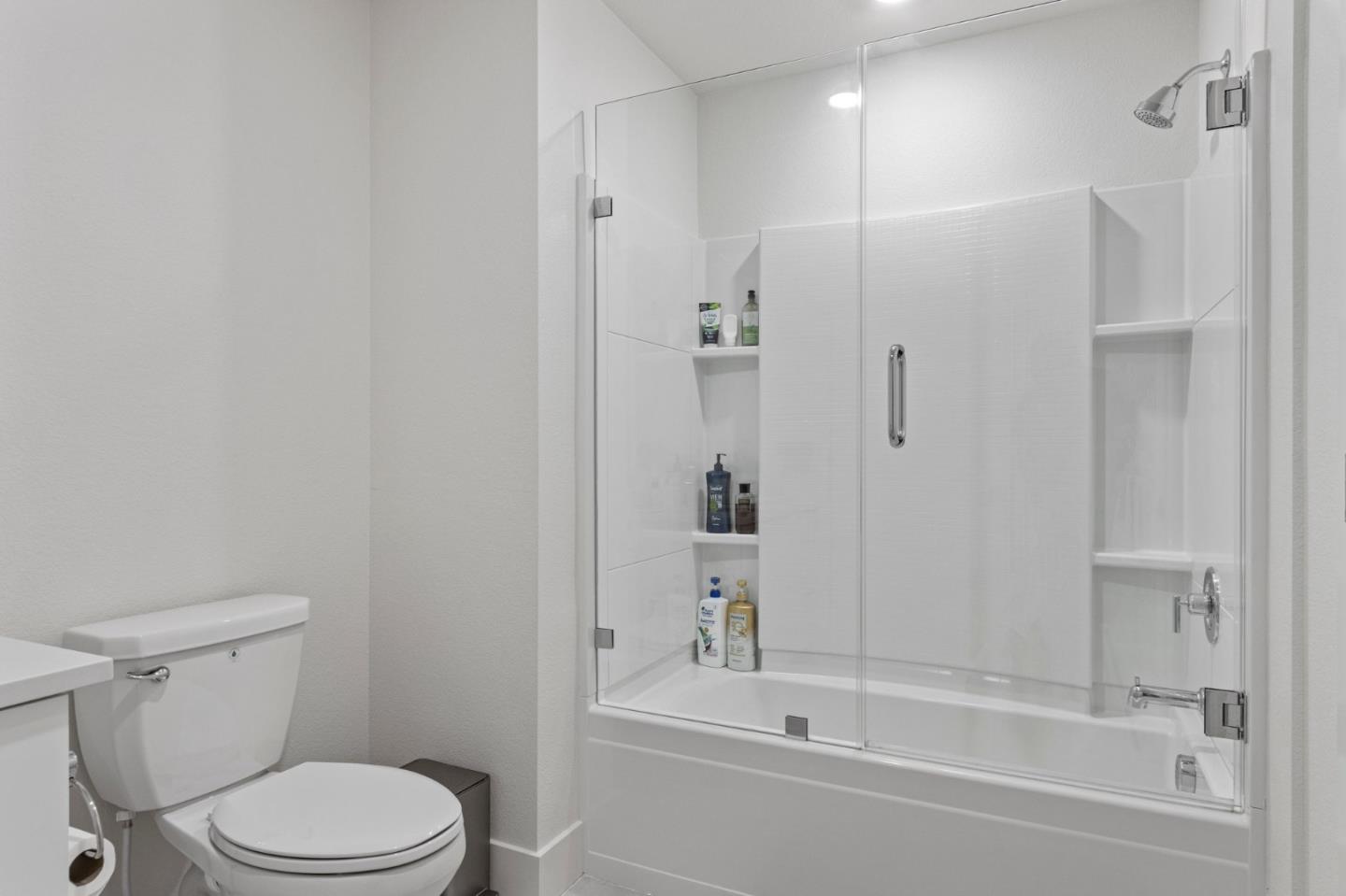 Detail Gallery Image 36 of 70 For 3698 Vision Cmn #318,  Fremont,  CA 94538 - 1 Beds | 1 Baths