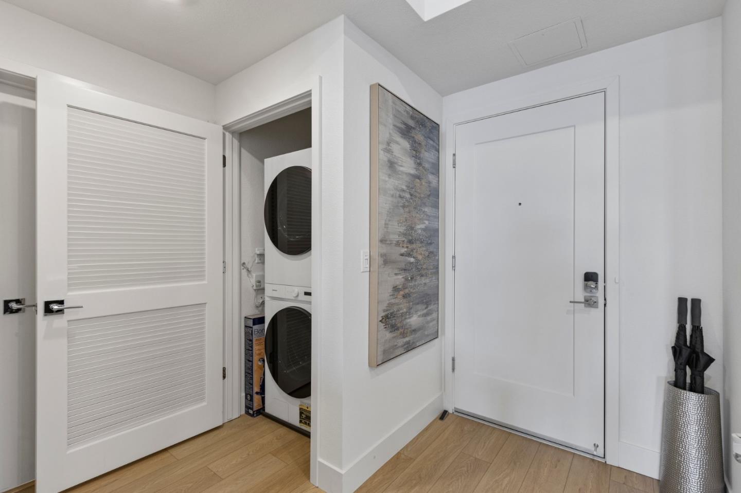 Detail Gallery Image 40 of 70 For 3698 Vision Cmn #318,  Fremont,  CA 94538 - 1 Beds | 1 Baths