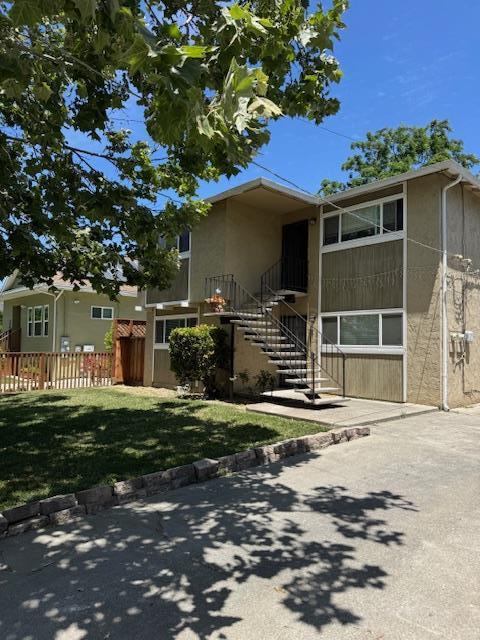 Detail Gallery Image 2 of 15 For 326 N 19th St, San Jose,  CA 95112 - 6 Beds | 2 Baths