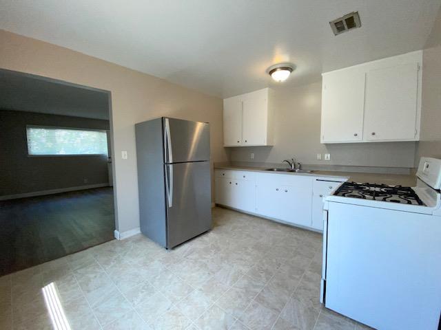 Detail Gallery Image 9 of 15 For 326 N 19th St, San Jose,  CA 95112 - 6 Beds | 2 Baths