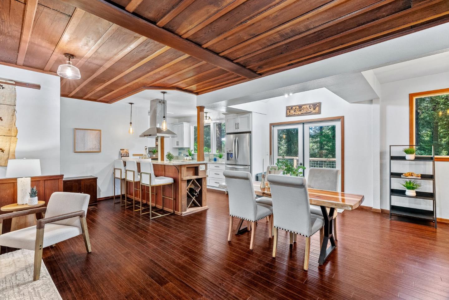Detail Gallery Image 12 of 71 For 8866 Highway 9, Ben Lomond,  CA 95005 - 3 Beds | 2 Baths