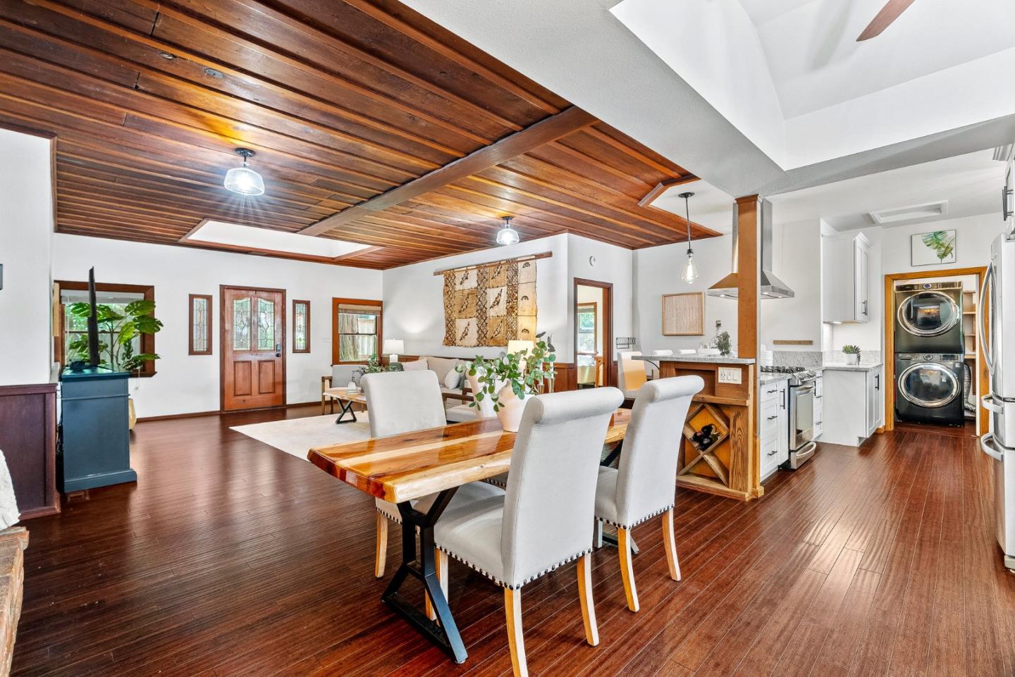Detail Gallery Image 13 of 71 For 8866 Highway 9, Ben Lomond,  CA 95005 - 3 Beds | 2 Baths