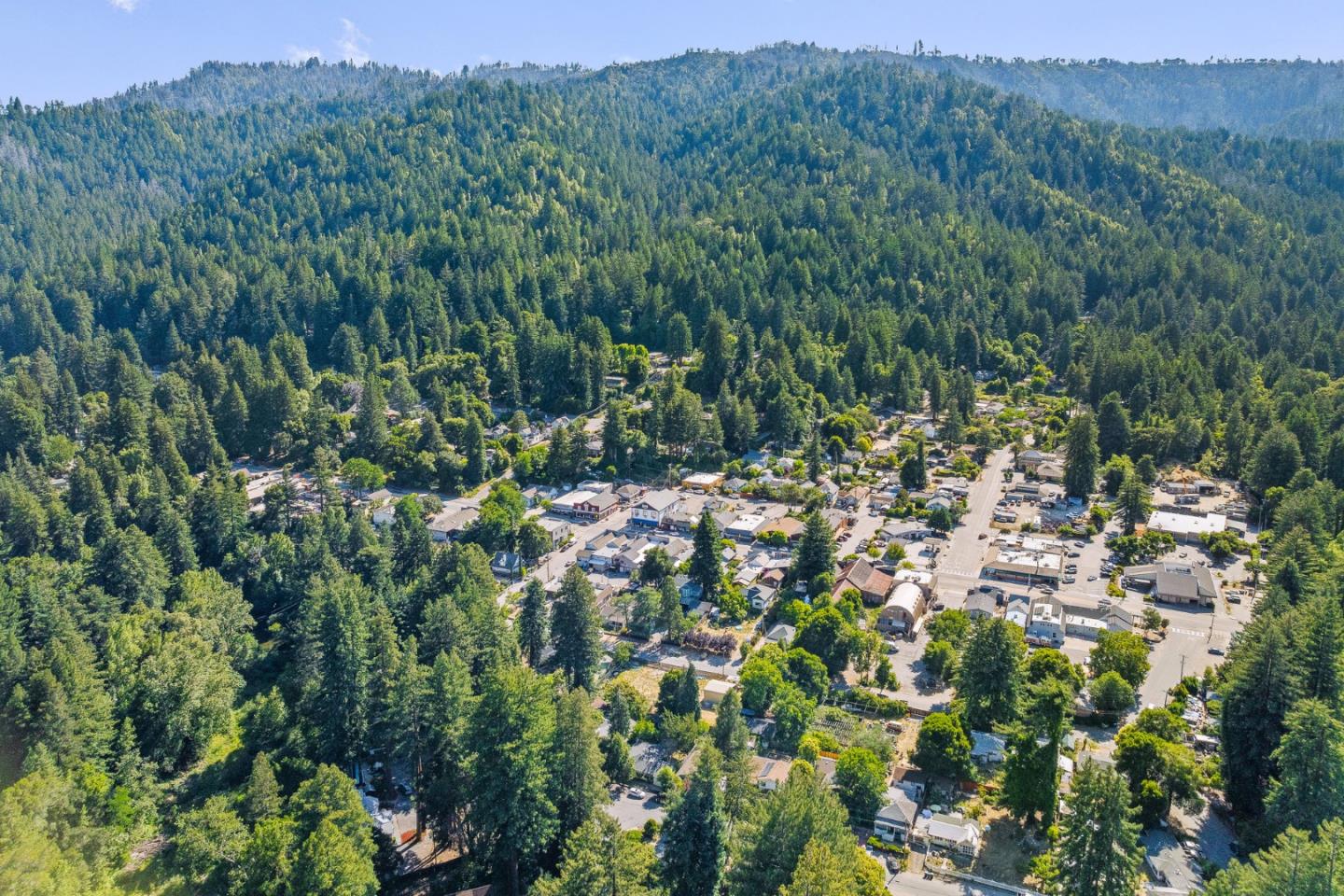 Detail Gallery Image 57 of 66 For 13896 Bear Creek Rd, Boulder Creek,  CA 95006 - 3 Beds | 2 Baths