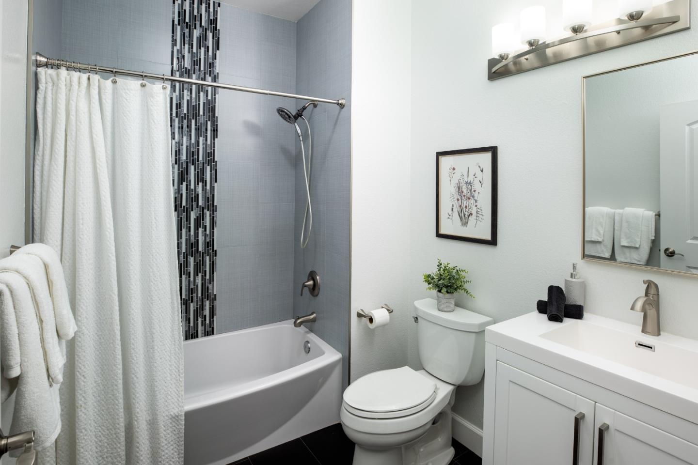 Detail Gallery Image 15 of 21 For 607 Arcadia Ter #102,  Sunnyvale,  CA 94085 - 1 Beds | 1 Baths