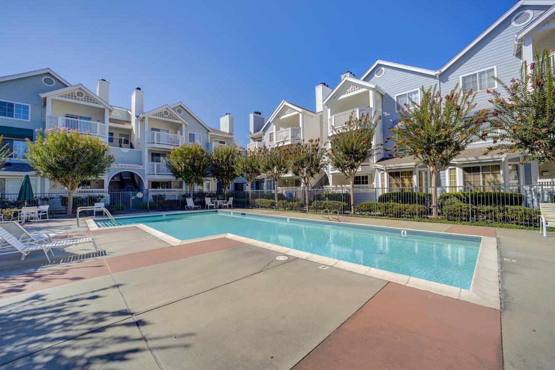 Detail Gallery Image 21 of 21 For 607 Arcadia Ter #102,  Sunnyvale,  CA 94085 - 1 Beds | 1 Baths