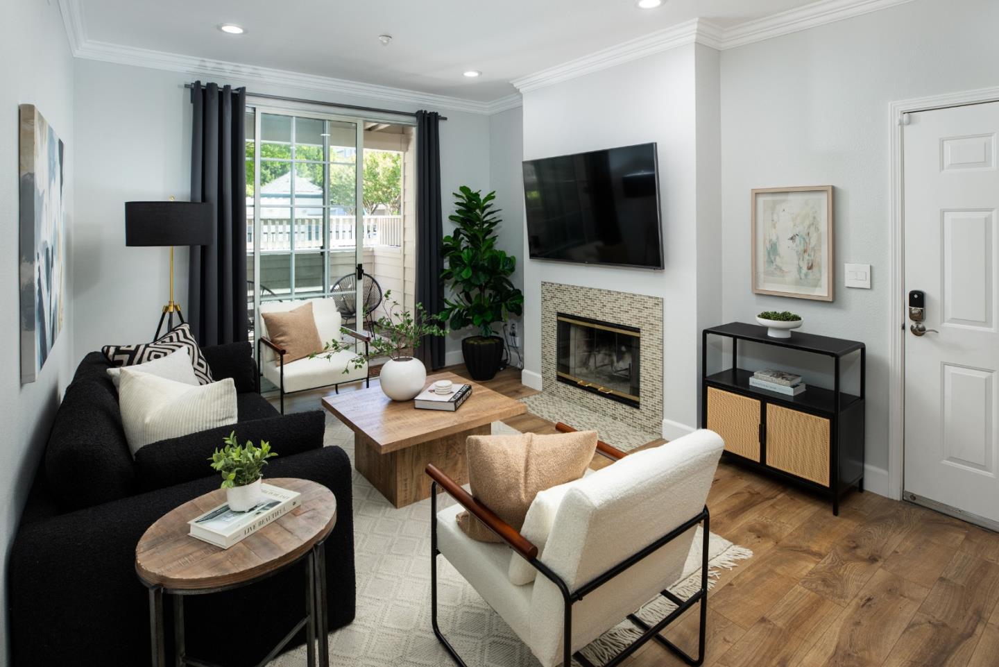 Detail Gallery Image 4 of 21 For 607 Arcadia Ter #102,  Sunnyvale,  CA 94085 - 1 Beds | 1 Baths