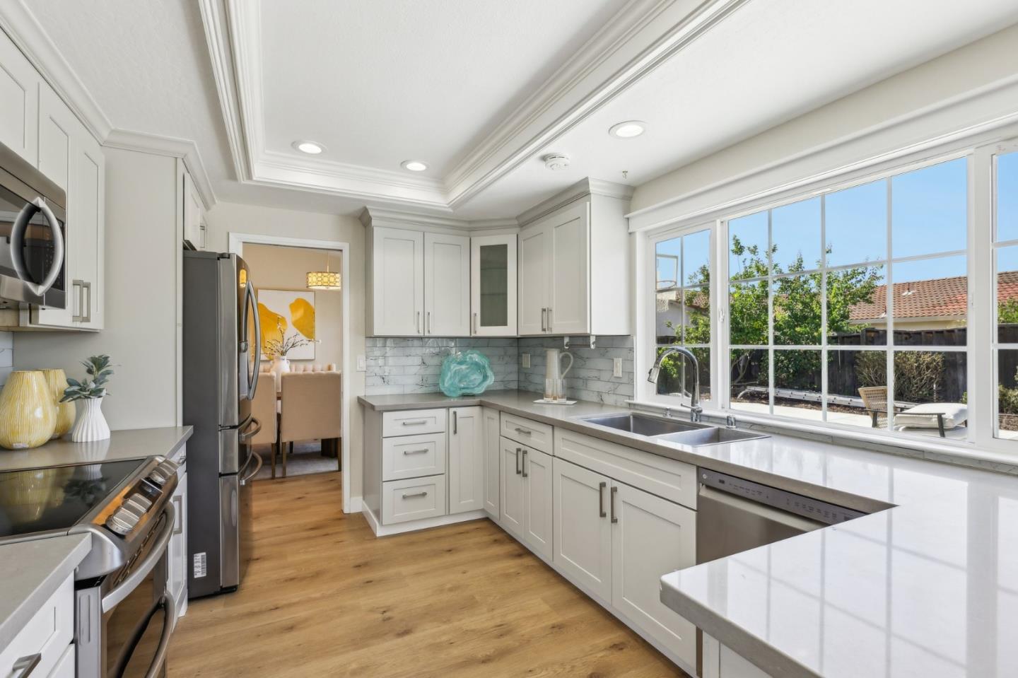 Detail Gallery Image 11 of 61 For 3065 Centerwood Way, San Jose,  CA 95148 - 4 Beds | 2/1 Baths