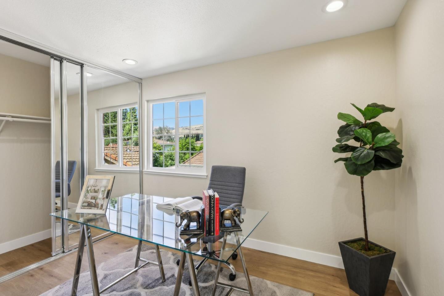 Detail Gallery Image 18 of 61 For 3065 Centerwood Way, San Jose,  CA 95148 - 4 Beds | 2/1 Baths
