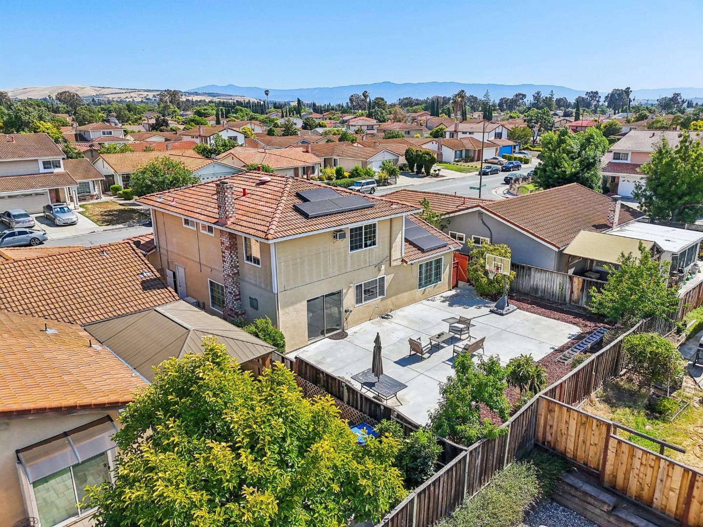 Detail Gallery Image 36 of 61 For 3065 Centerwood Way, San Jose,  CA 95148 - 4 Beds | 2/1 Baths