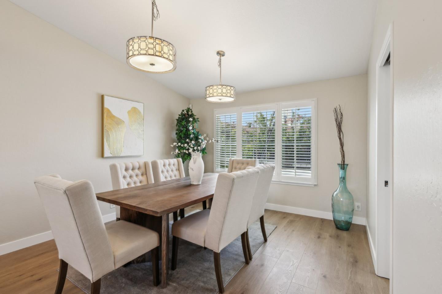 Detail Gallery Image 9 of 61 For 3065 Centerwood Way, San Jose,  CA 95148 - 4 Beds | 2/1 Baths
