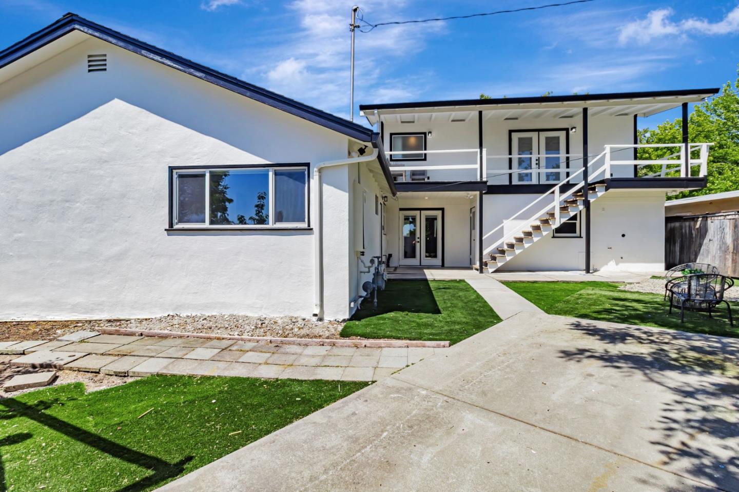 Detail Gallery Image 68 of 72 For 2698 Goodwin Ave, Redwood City,  CA 94061 - 4 Beds | 2 Baths