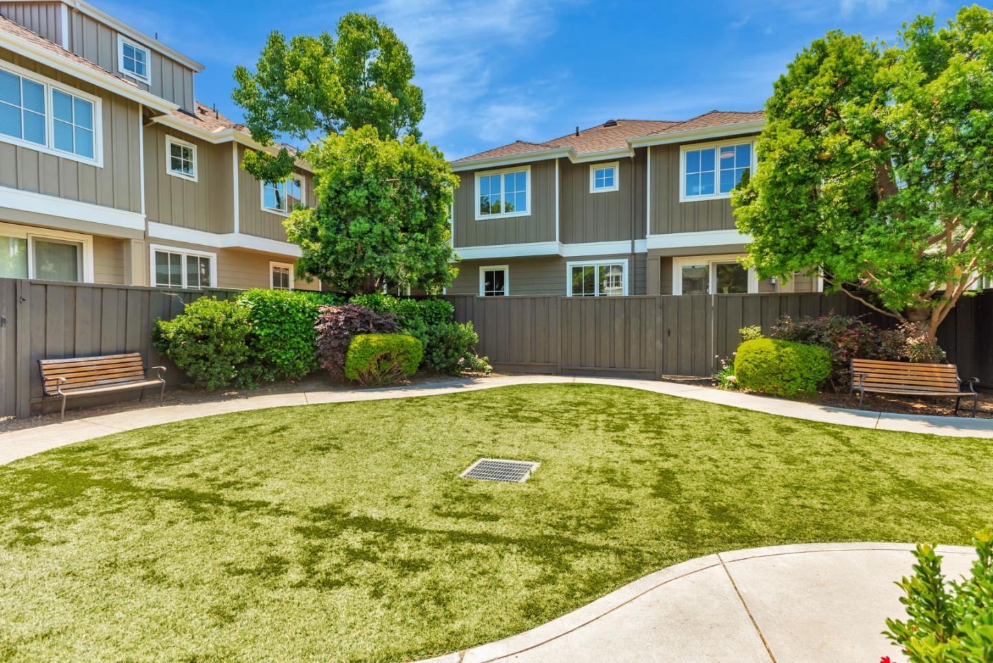 Detail Gallery Image 38 of 39 For 1601 Kentfield Ave, Redwood City,  CA 94061 - 3 Beds | 2/1 Baths