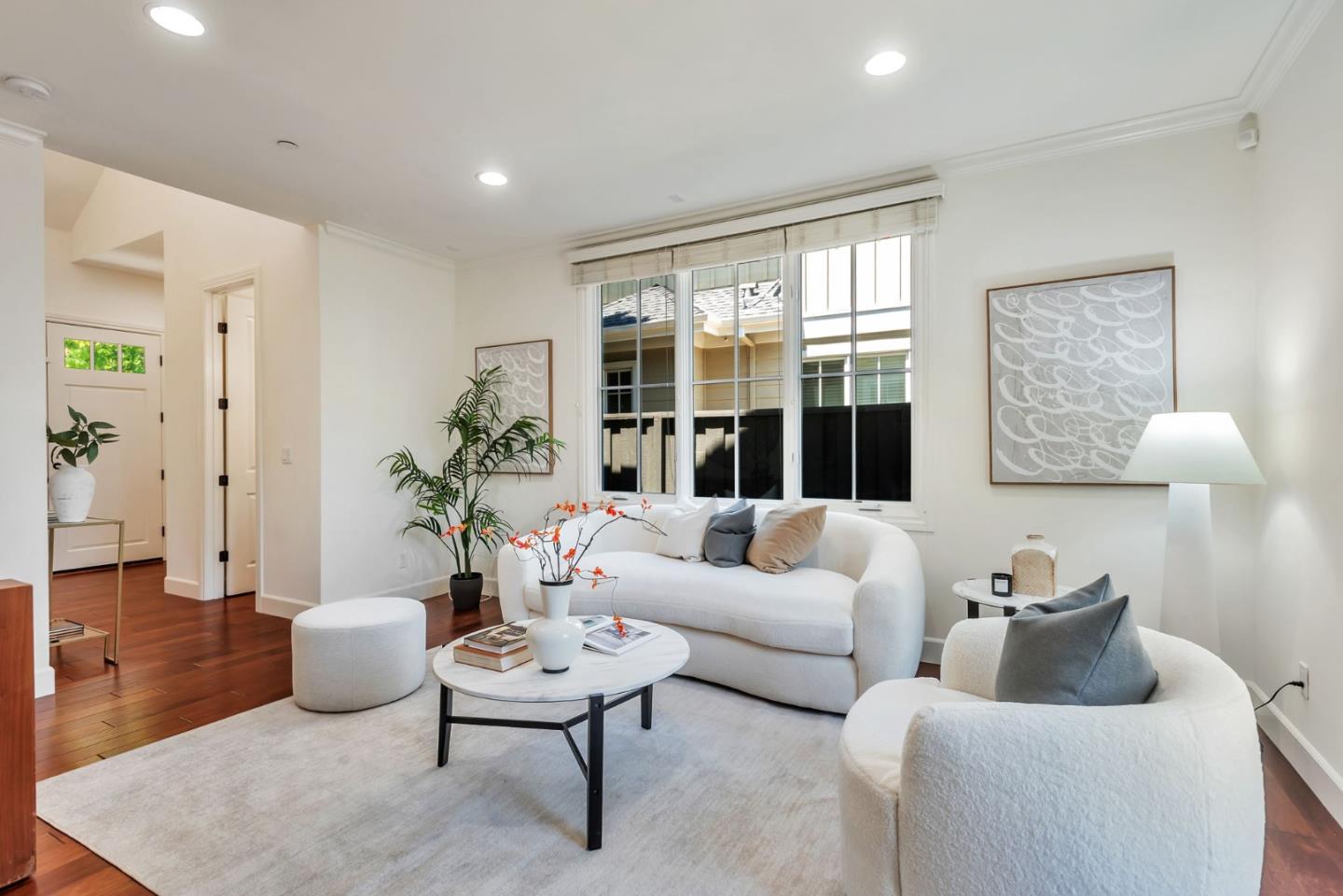 Detail Gallery Image 9 of 39 For 1601 Kentfield Ave, Redwood City,  CA 94061 - 3 Beds | 2/1 Baths