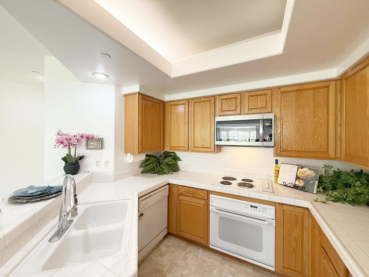 Detail Gallery Image 9 of 40 For 144 S 3rd St #529,  San Jose,  CA 95112 - 2 Beds | 2 Baths