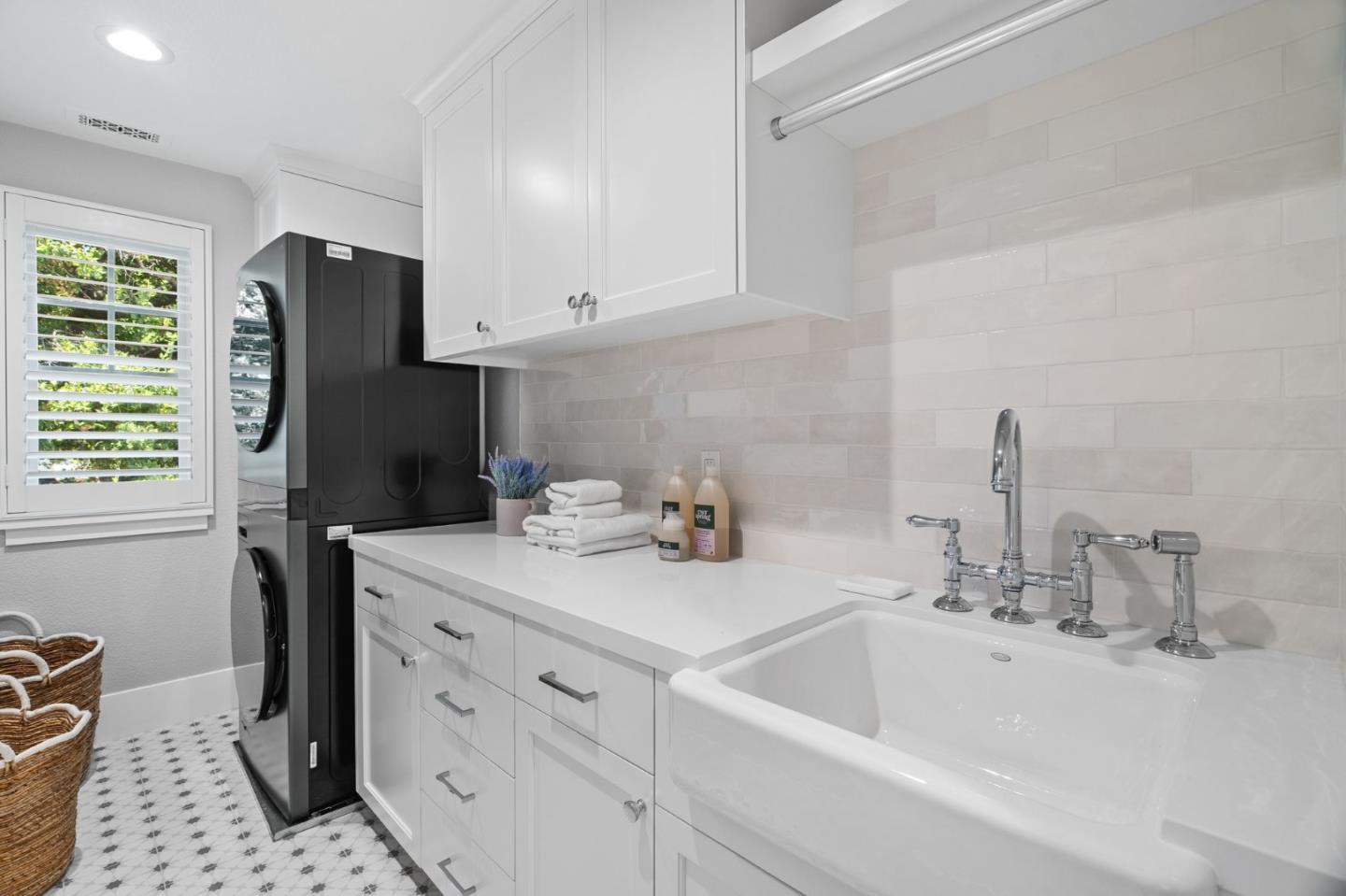 Detail Gallery Image 39 of 74 For 16157 E Mozart Ave, Los Gatos,  CA 95032 - 4 Beds | 3/1 Baths