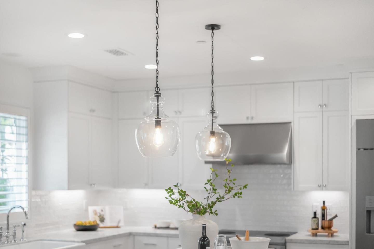 Detail Gallery Image 8 of 74 For 16157 E Mozart Ave, Los Gatos,  CA 95032 - 4 Beds | 3/1 Baths