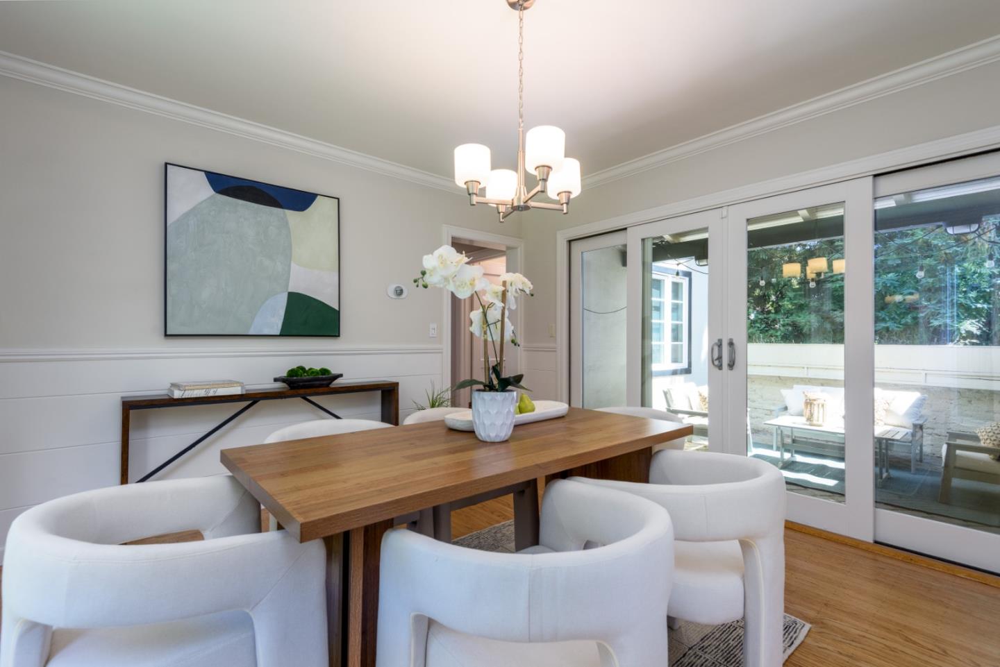Detail Gallery Image 10 of 25 For 313 Seville Way, San Mateo,  CA 94402 - 3 Beds | 2 Baths