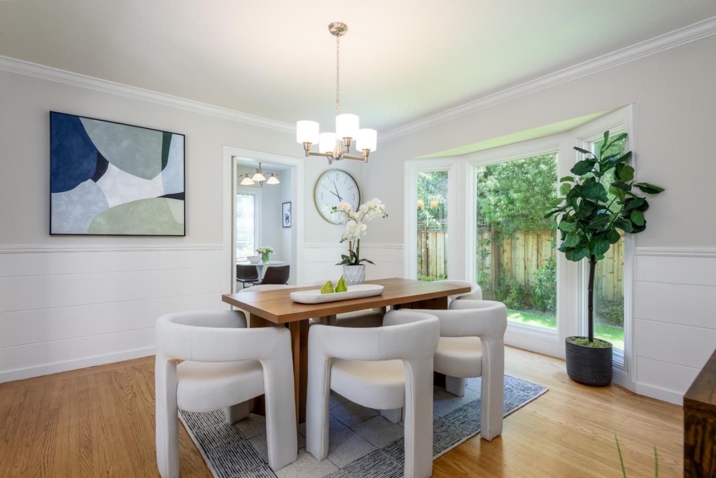 Detail Gallery Image 11 of 25 For 313 Seville Way, San Mateo,  CA 94402 - 3 Beds | 2 Baths