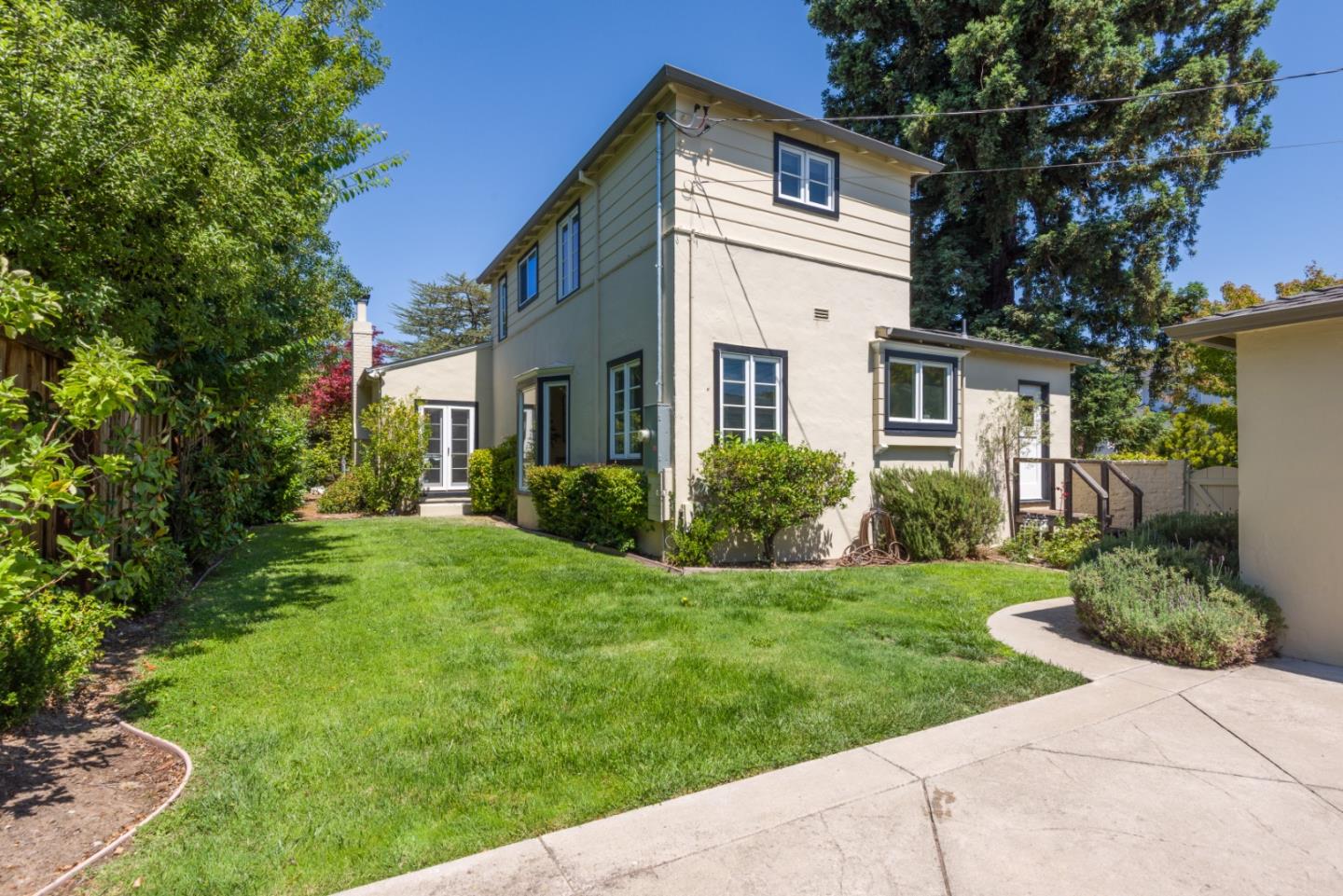 Detail Gallery Image 23 of 25 For 313 Seville Way, San Mateo,  CA 94402 - 3 Beds | 2 Baths