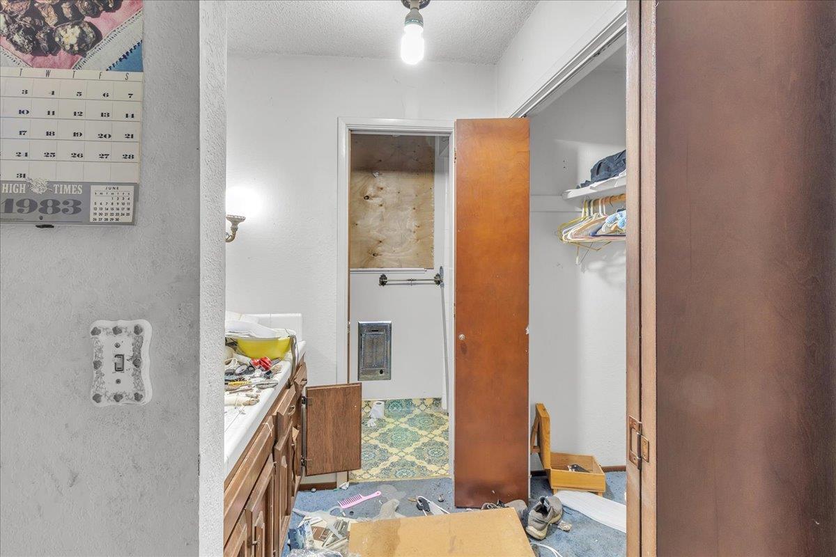 Detail Gallery Image 13 of 39 For 170 Dunbarton Rd, Aromas,  CA 95004 - 3 Beds | 2 Baths