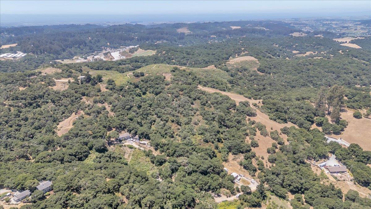 Detail Gallery Image 25 of 39 For 170 Dunbarton Rd, Aromas,  CA 95004 - 3 Beds | 2 Baths