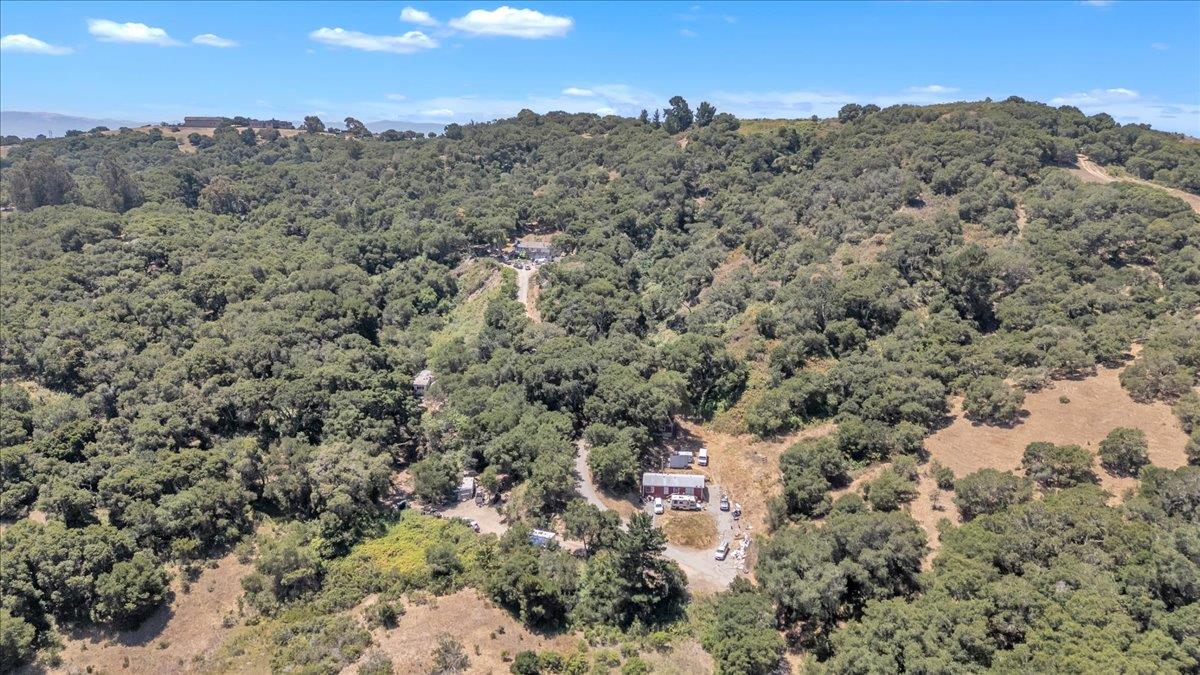 Detail Gallery Image 32 of 39 For 170 Dunbarton Rd, Aromas,  CA 95004 - 3 Beds | 2 Baths