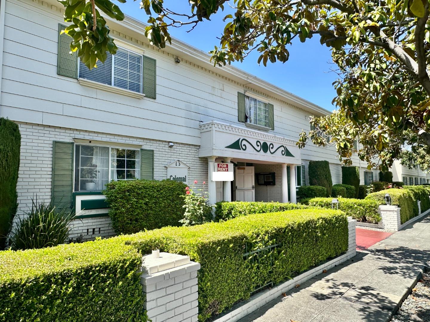 Detail Gallery Image 2 of 24 For 495 Richfield Dr, San Jose,  CA 95129 - – Beds | – Baths